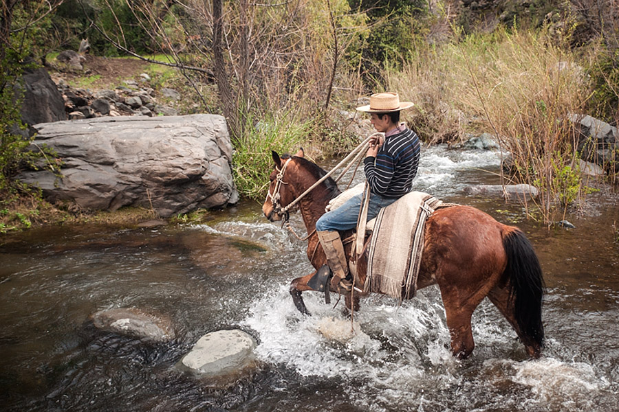 Chilean Cowboys & Horses in Cajon del Maipo, Chile » Travel Photography ...