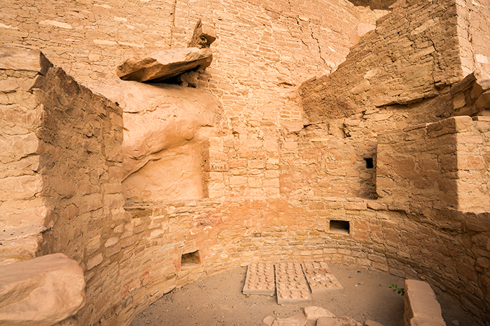 photographing Mesa Verde cliff dwellings Colorado