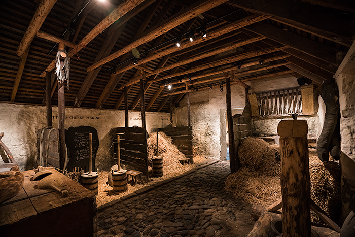 Robert Burns Cottage on the Robert Burns trail