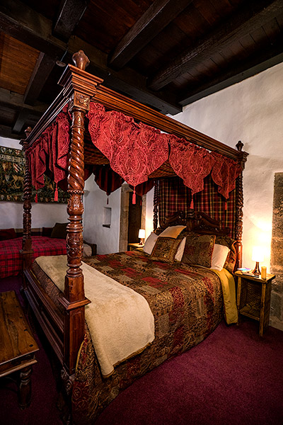 Castle Levan bed