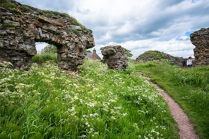 Ardross castle ruins, FIfe Coastal Path