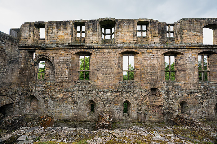 Dunfermine Palace