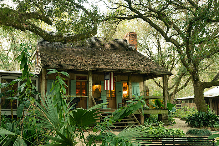 French Creole Maison Maeleine B&B in Louisiana