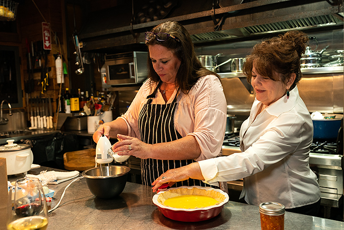 Cajun cooking class with a local couple in the commercial kitchen of Maison Madeleine B&B, Breaux Bridge, Louisiana, USA