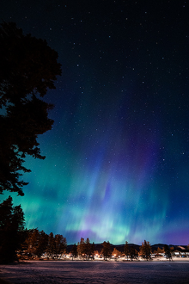 photographing aurora in winter Jasper National Park, Canada