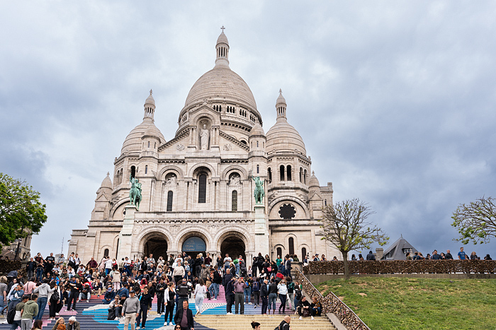 Sacre Couer basilica, Girl