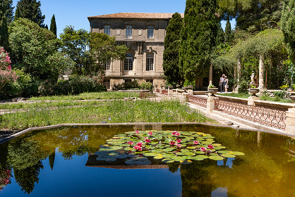 secret spot on our small group tour in Provence