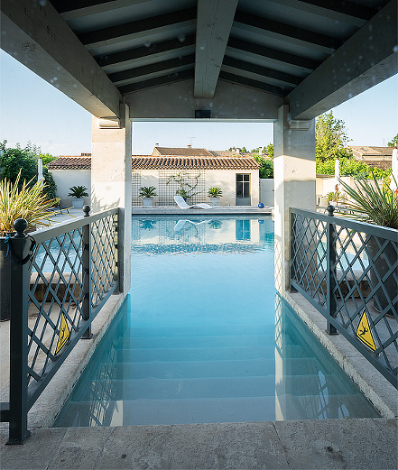 inn pool, small group tour in Provence, France